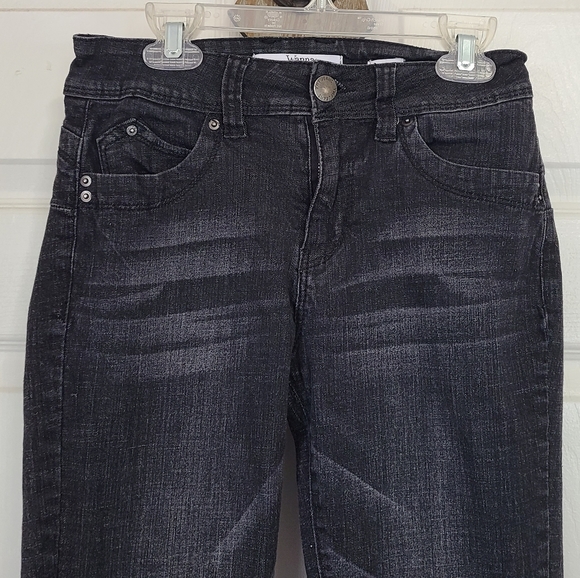 YMI: Wanna Betta Butt? Woman's Mid Rise Skinny Jeans, Size: 5, Color: Black - Picture 6 of 15